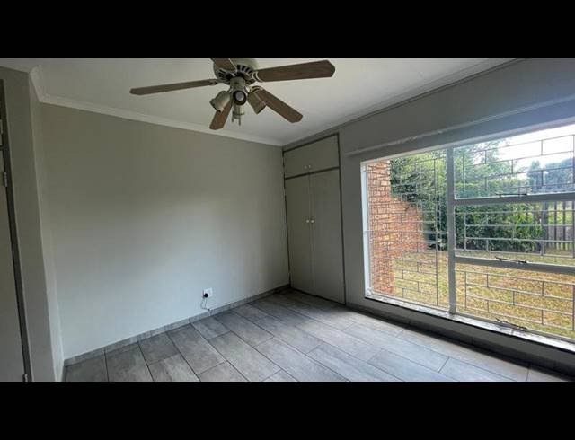 3 BEDROOM TOWNHOUSE FOR SALE IN FLORA GARDENS